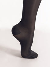 Load image into Gallery viewer, Women&#39;s Compression Pantyhose 15-32mm Hg, Black Foot Highlight Photo
