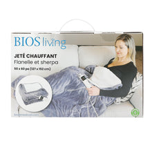 Load image into Gallery viewer, Heated Throw French Packaging