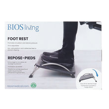Load image into Gallery viewer, front view of the packaging of the footrest
