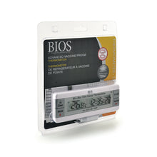 Load image into Gallery viewer, 120SC Premium Vaccine Thermometer retail packaging - angle