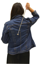 Load image into Gallery viewer, Extendable Back Scratcher