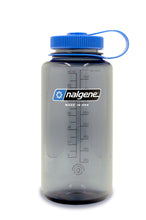 Charger l&#39;image dans la galerie, Bouteille à grand goulot Sustain de Nalgene — 32 oz, Gris
