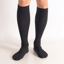 Charger l&#39;image dans la galerie, Men&#39;s Compression Trouser Socks 20-30 mm Hg, Black Main Photo
