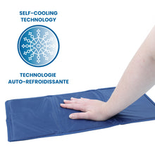 Charger l&#39;image dans la galerie, cooling gel pad with a hand on it, Self cooling technology
