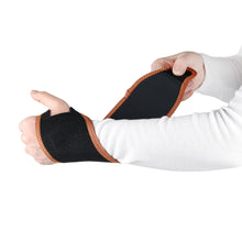 Load image into Gallery viewer, Copper Wrist Support
